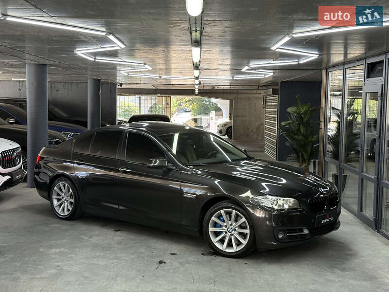 BMW 5 Series 2015