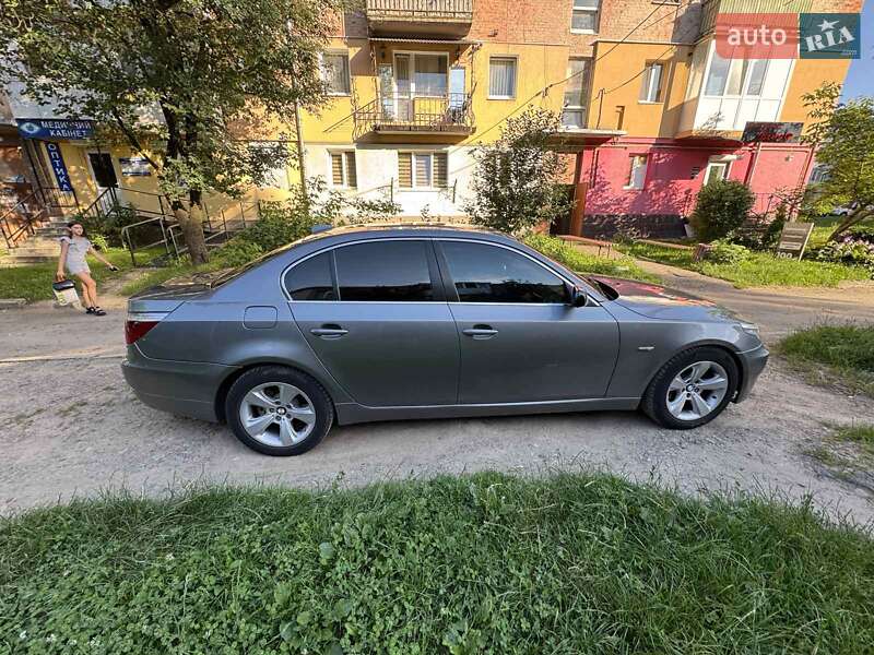 Седан BMW 5 Series 2008 в Калуше