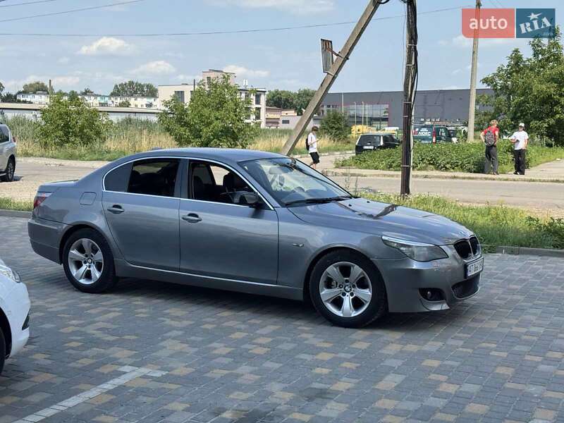 Седан BMW 5 Series 2008 в Калуше