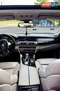 Седан BMW 5 Series 2010 в 