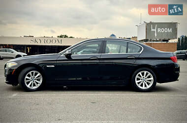 Седан BMW 5 Series 2015 в 