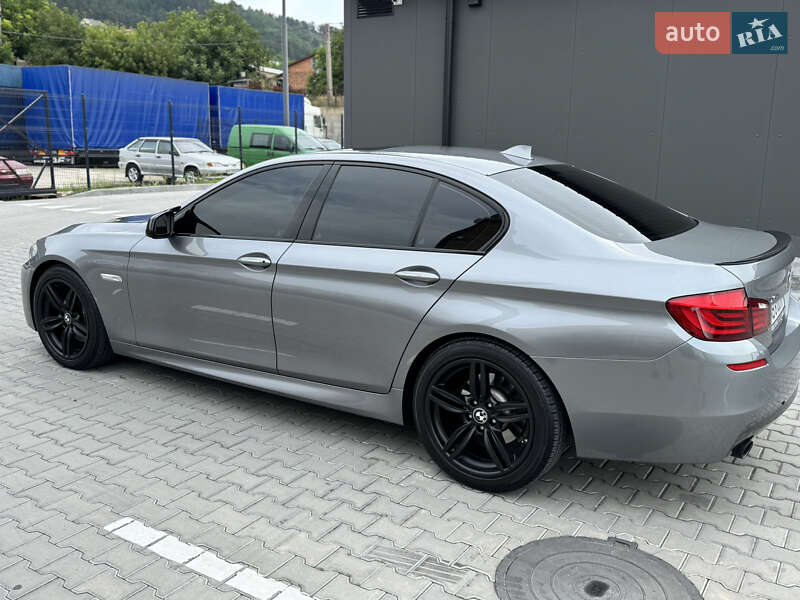 Седан BMW 5 Series 2013 в Могилев-Подольске
