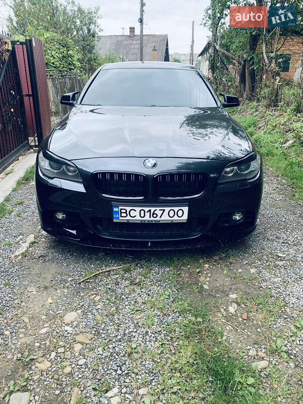 BMW 5 Series 2012