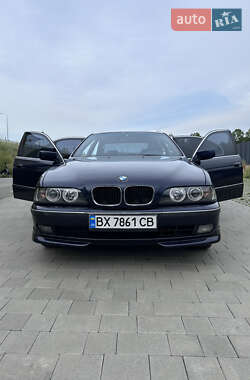 Седан BMW 5 Series 2000 в Хмельницькому