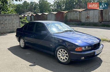 Седан BMW 5 Series 1997 в Киеве
