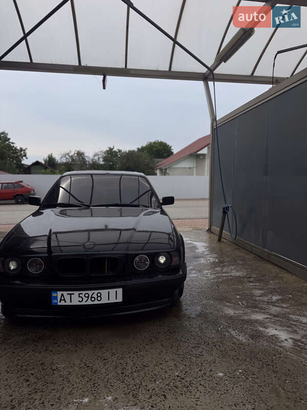 Седан BMW 5 Series 1994 в Коломиї
