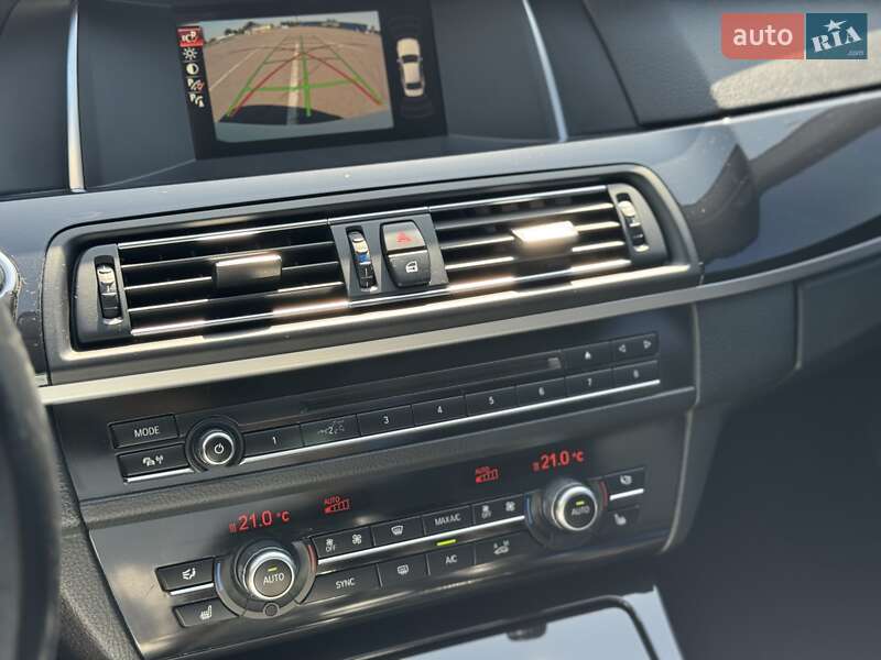 Седан BMW 5 Series 2016 в Дніпрі