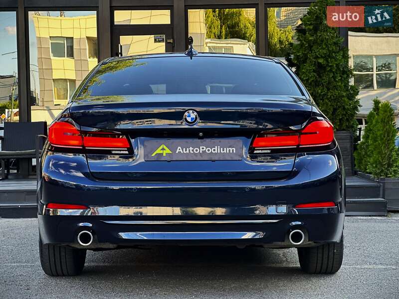 Седан BMW 5 Series 2016 в Киеве