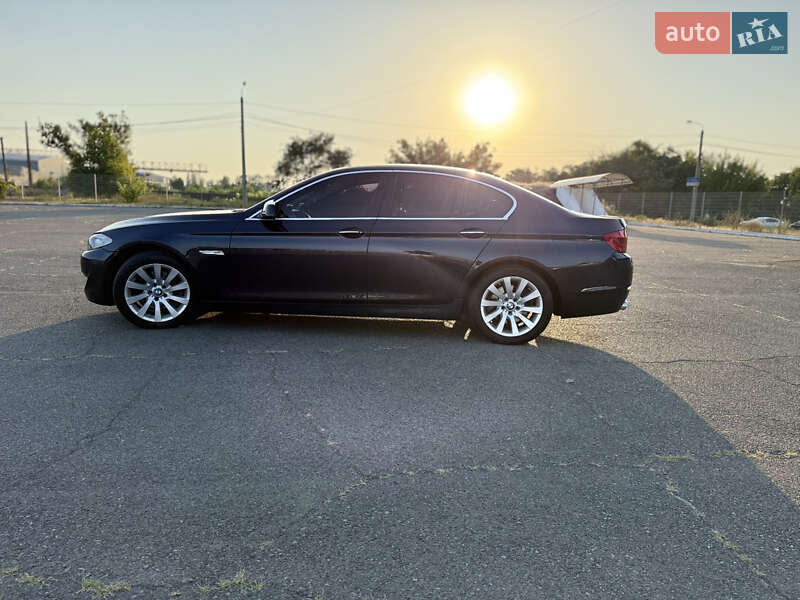 Седан BMW 5 Series 2013 в Бершади фото 27 Седан BMW 5 Series 2013 в Бершади