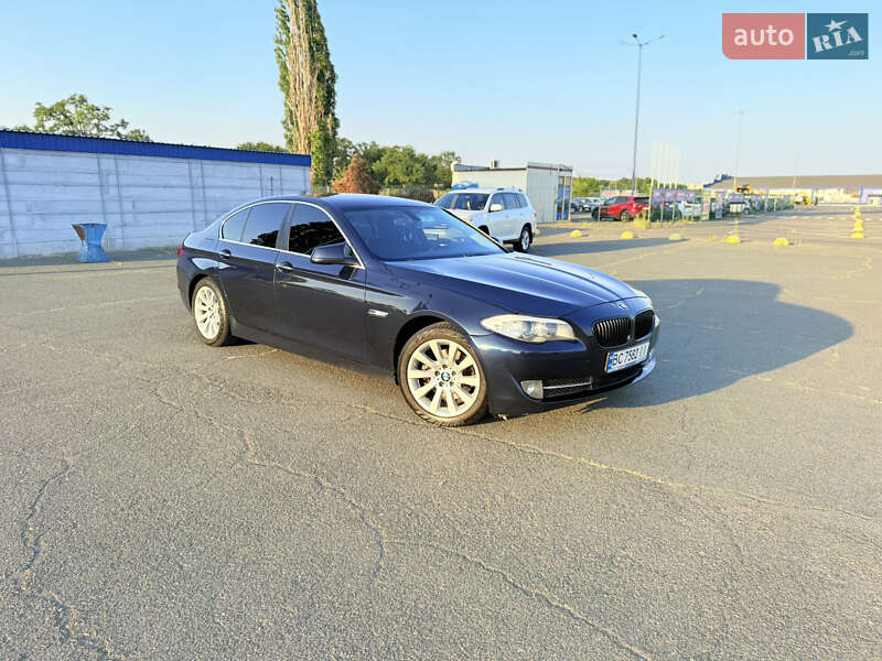Седан BMW 5 Series 2013 в Бершади фото 30 Седан BMW 5 Series 2013 в Бершади
