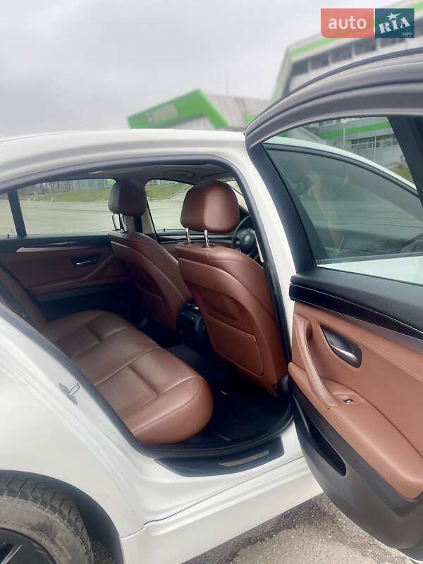 Седан BMW 5 Series 2015 в Кременчуге фото 24 Седан BMW 5 Series 2015 в Кременчуге