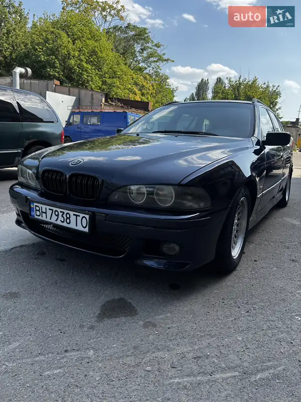 BMW 5 Series 1998
