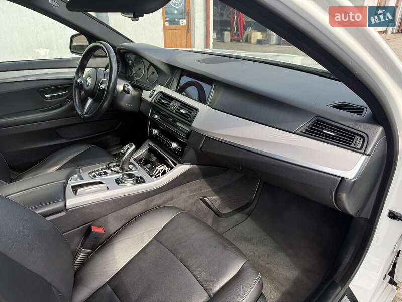 Седан BMW 5 Series 2014 в Львове