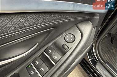 Седан BMW 5 Series 2013 в 