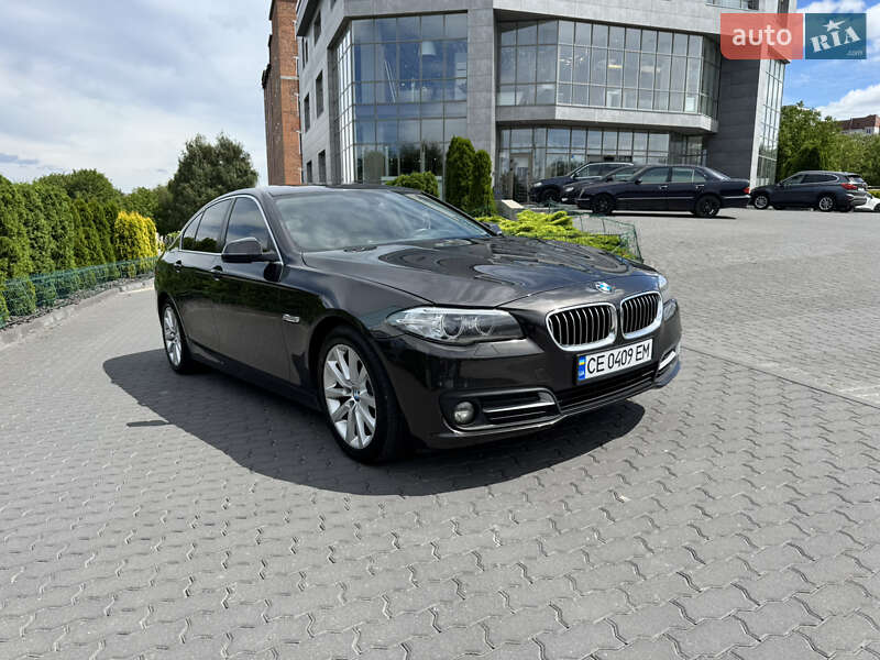 Седан BMW 5 Series 2016 в Хмельницком