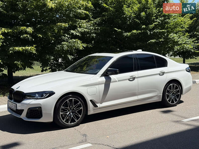 Седан BMW 5 Series 2018 в Киеве
