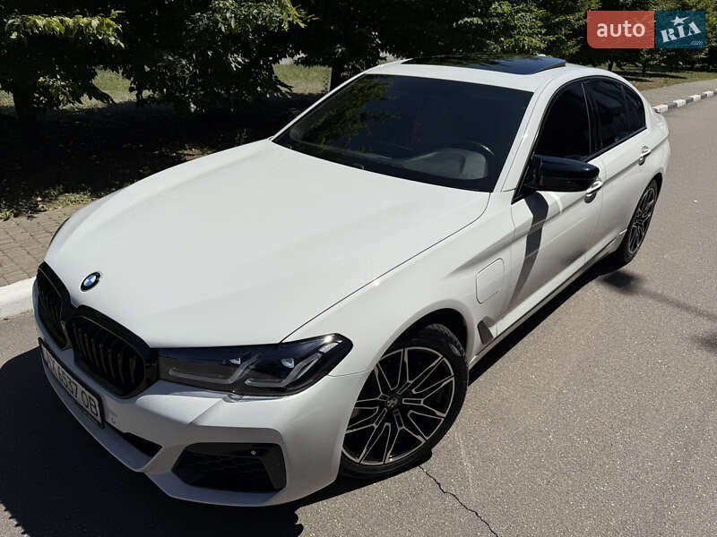Седан BMW 5 Series 2018 в Киеве