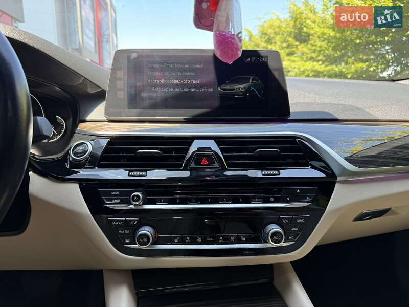 Седан BMW 5 Series 2018 в Киеве