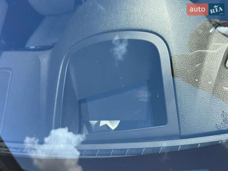 Універсал BMW 5 Series 2010 в Луцьку