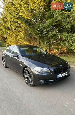 Седан BMW 5 Series 2010 в Сокале