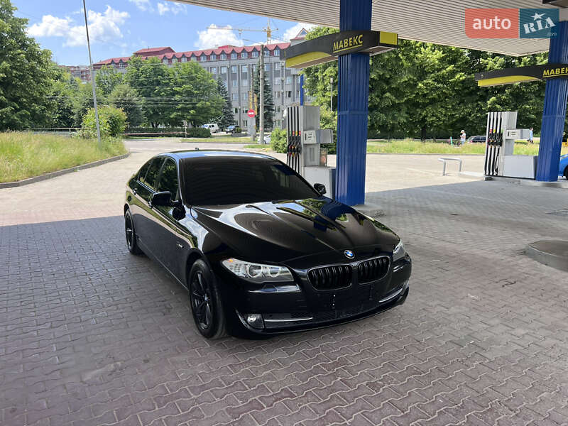 BMW 5 Series 2012