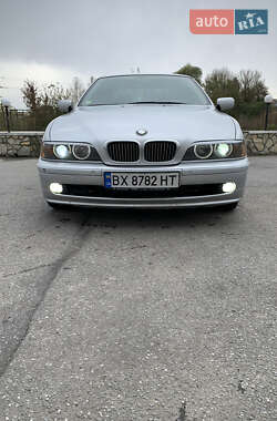 Седан BMW 5 Series 2001 в Хмельницькому