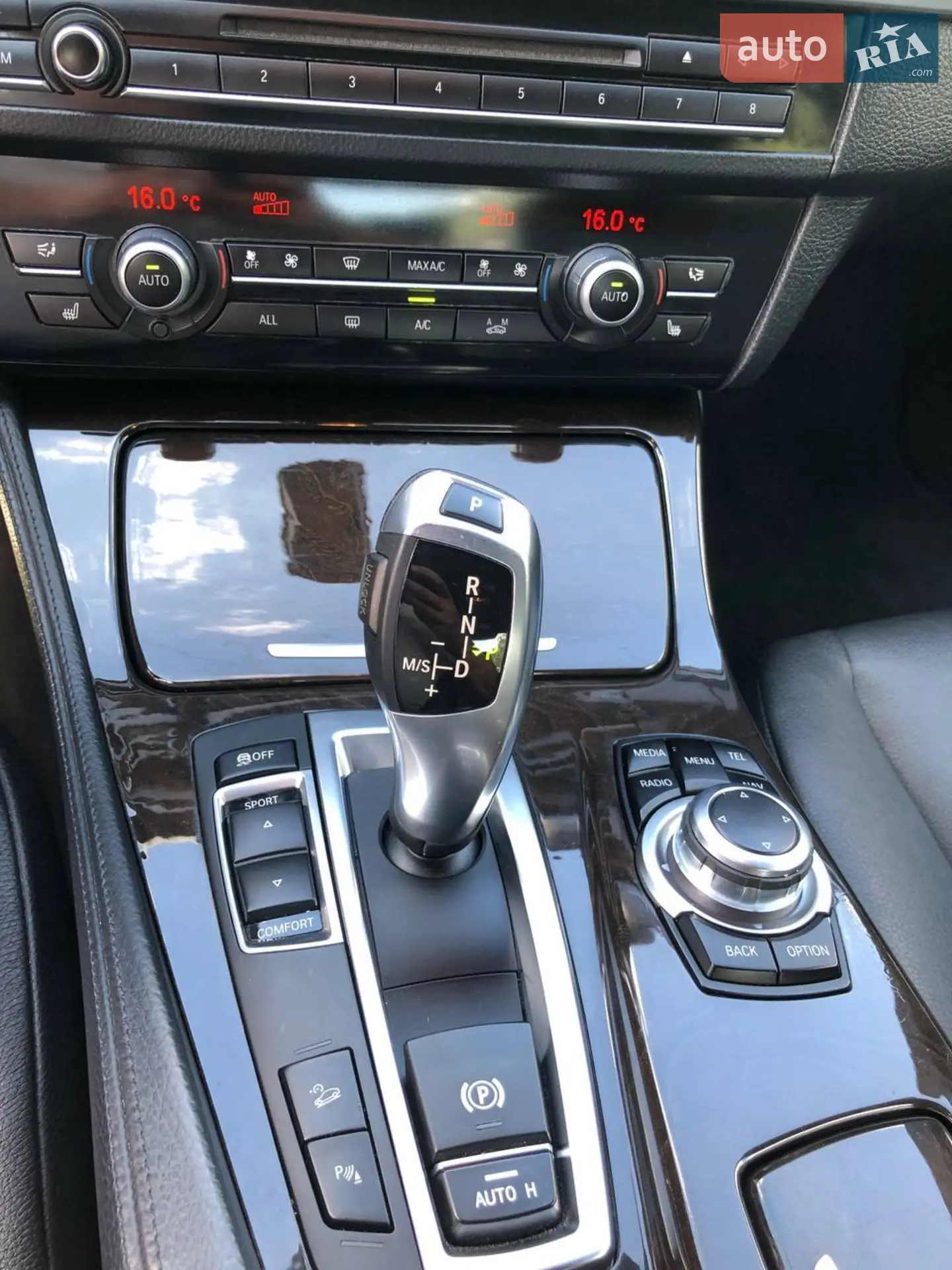 2013 BMW 5er - мініатюра 19