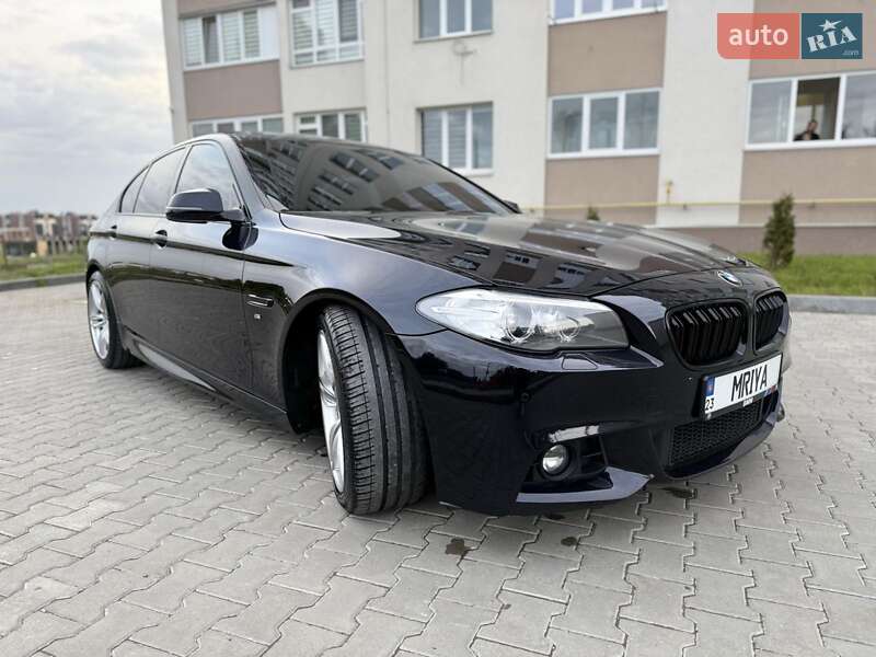 Седан BMW 5 Series 2015 в Ровно