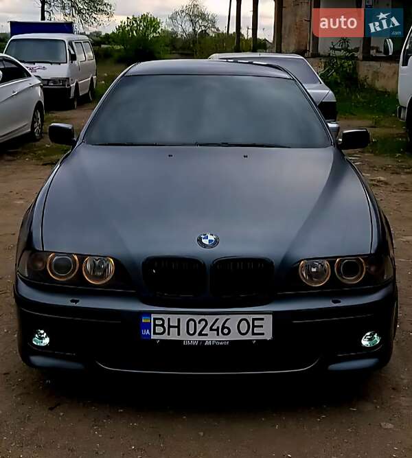 BMW 5 Series 2001