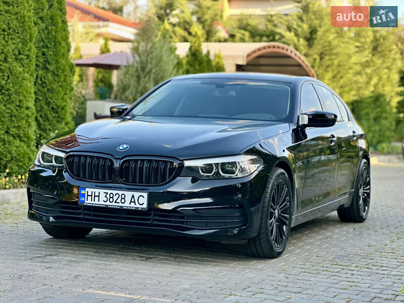 Седан BMW 5 Series 2017 в Одессе