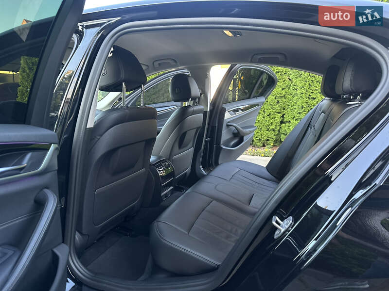 Седан BMW 5 Series 2017 в Одессе