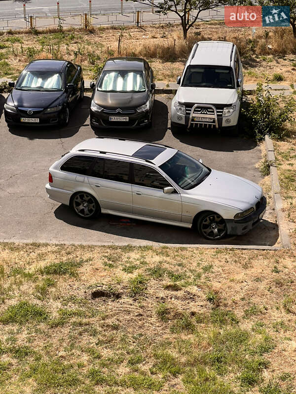 Універсал BMW 5 Series 2000 в Києві