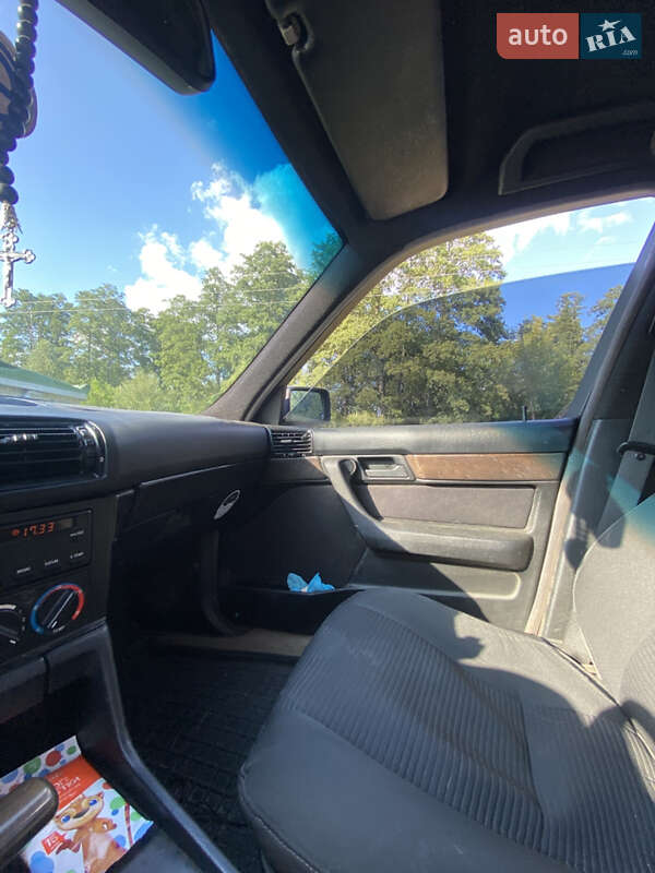 Седан BMW 5 Series 1994 в Фастові