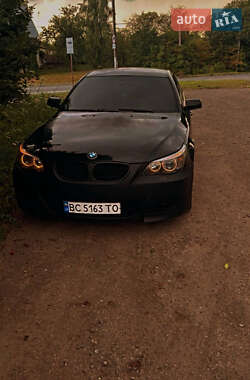 Седан BMW 5 Series 2005 в Львові
