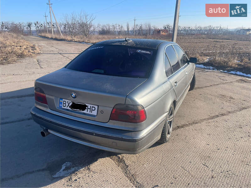Седан BMW 5 Series 1999 в Хмельницком
