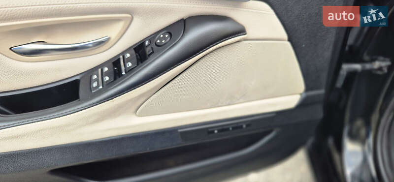 Седан BMW 5 Series 2011 в Дубні