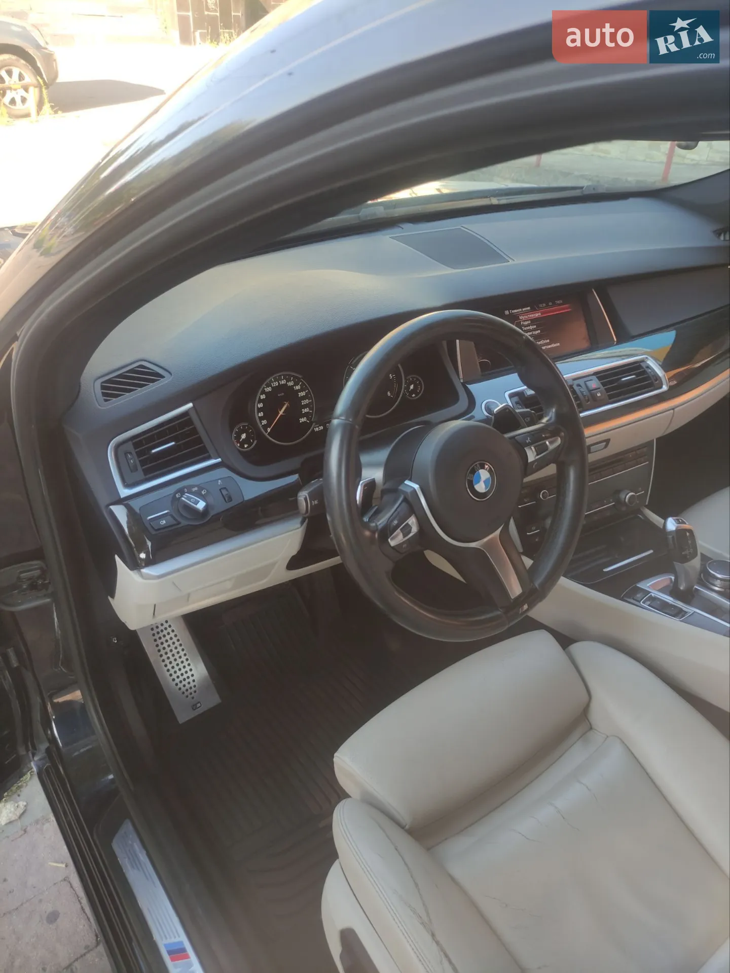 2014 BMW 5er - мініатюра 16