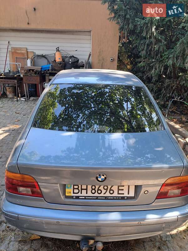BMW 5 Series 2001