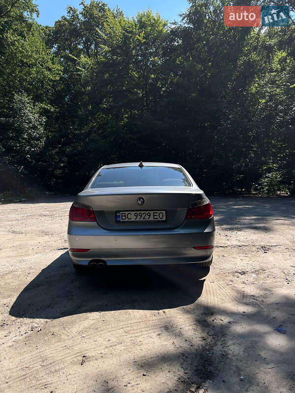 Седан BMW 5 Series 2006 в Львове