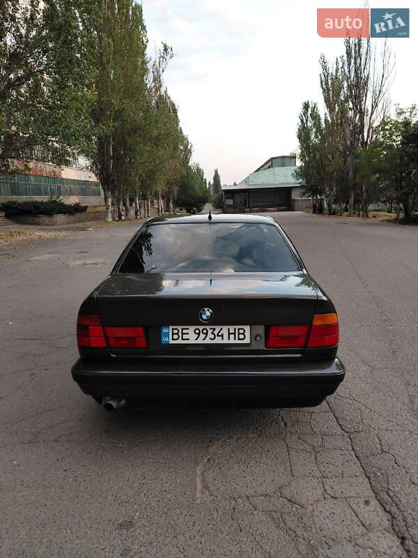 Седан BMW 5 Series 1992 в Николаеве фото 5 Седан BMW 5 Series 1992 в Николаеве