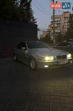 Седан BMW 5 Series 1997 в Запорожье