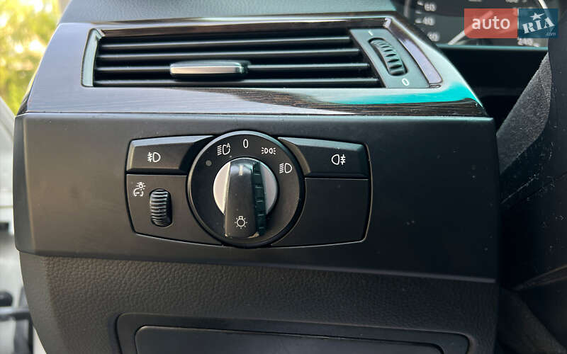 Седан BMW 5 Series 2008 в Львові