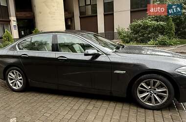 Седан BMW 5 Series 2014 в Києві