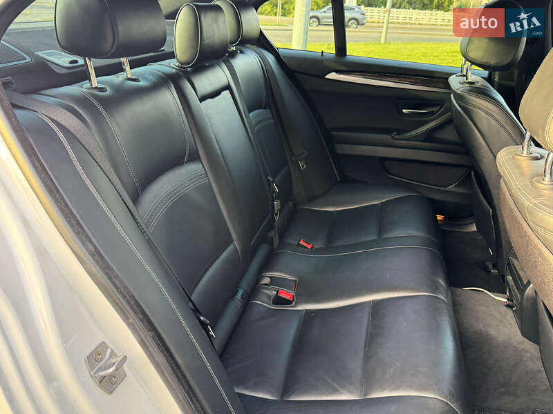 Седан BMW 5 Series 2015 в Виннице