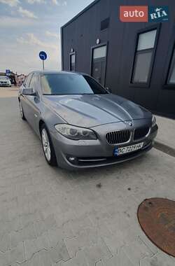 Седан BMW 5 Series 2011 в Львові