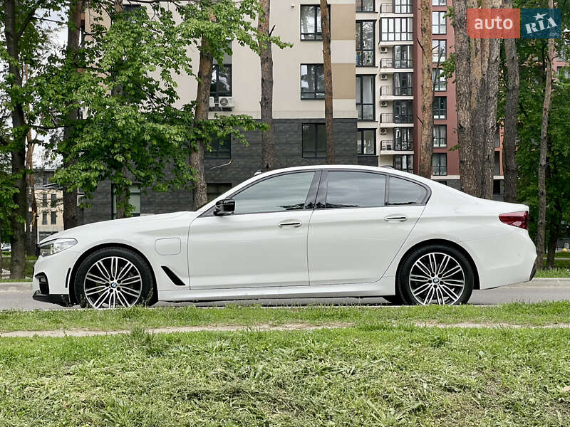 Седан BMW 5 Series 2018 в Броварах