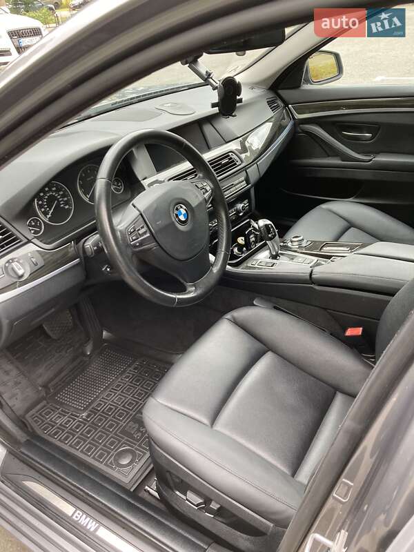 Седан BMW 5 Series 2013 в Львове фото 17 Седан BMW 5 Series 2013 в Львове