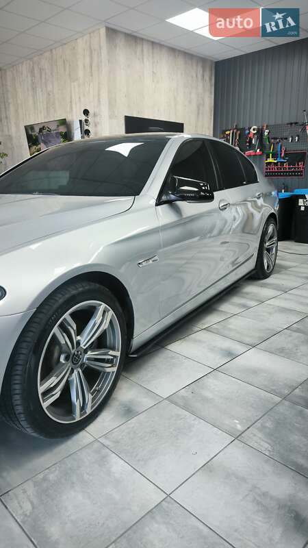 Седан BMW 5 Series 2010 в Одесі фото 20 Седан BMW 5 Series 2010 в Одесі