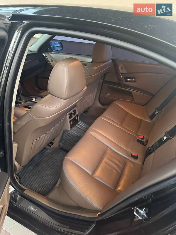 Седан BMW 5 Series 2005 в Львове фото 6 Седан BMW 5 Series 2005 в Львове