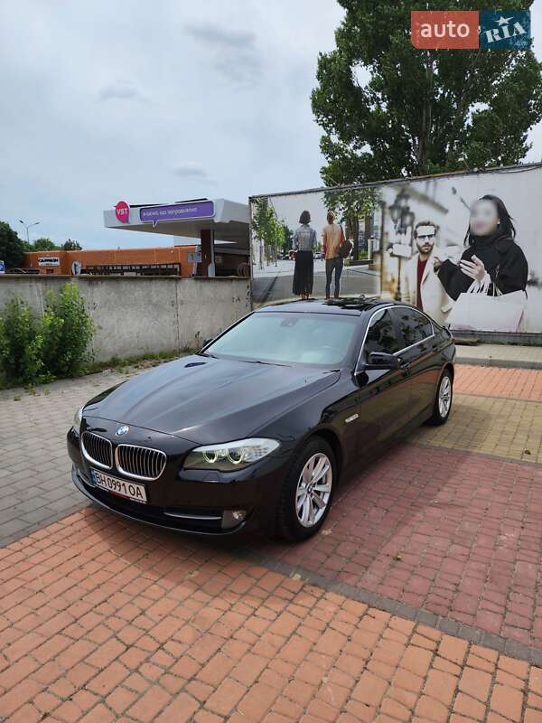Седан BMW 5 Series 2011 в Одессе фото 13 Седан BMW 5 Series 2011 в Одессе